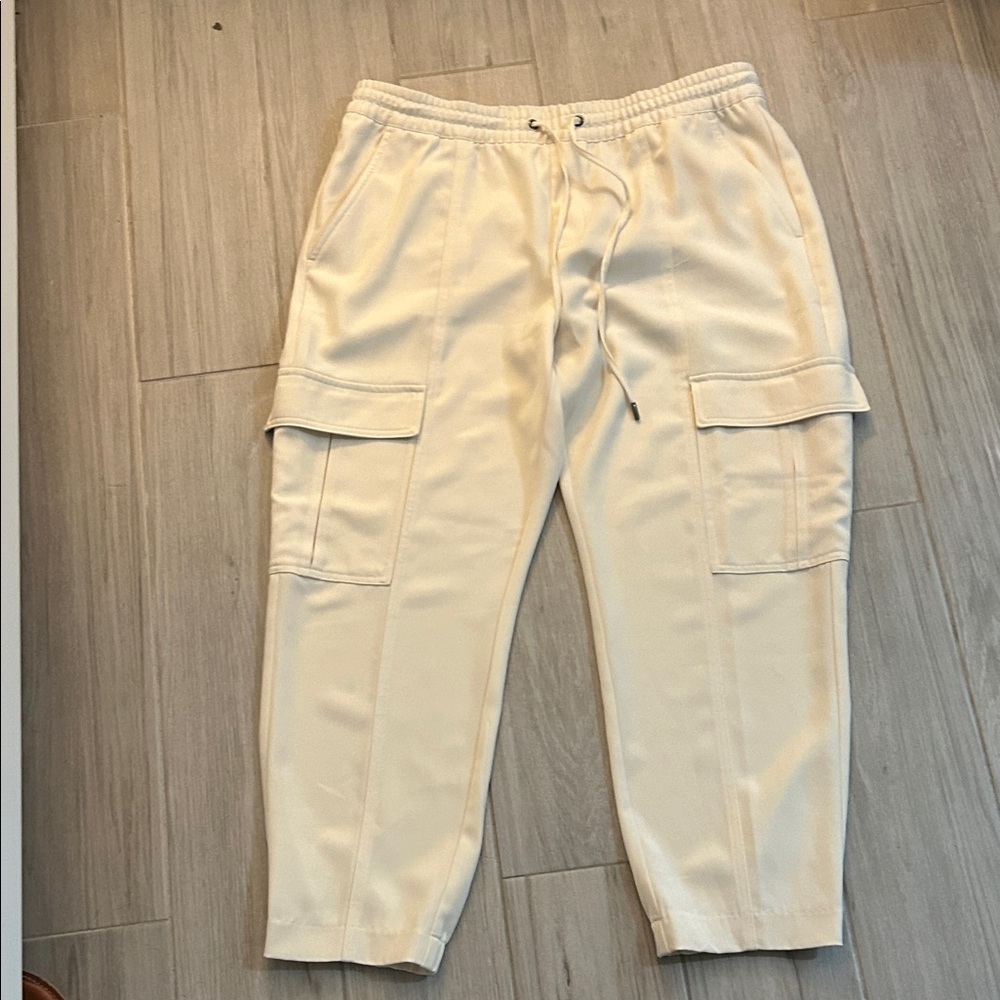 Women’s Cream Cargo Pants